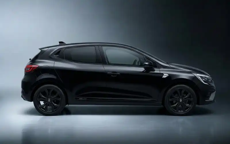 Renault Clio 5 Manual car rental Agadir airport — EUROMOTION